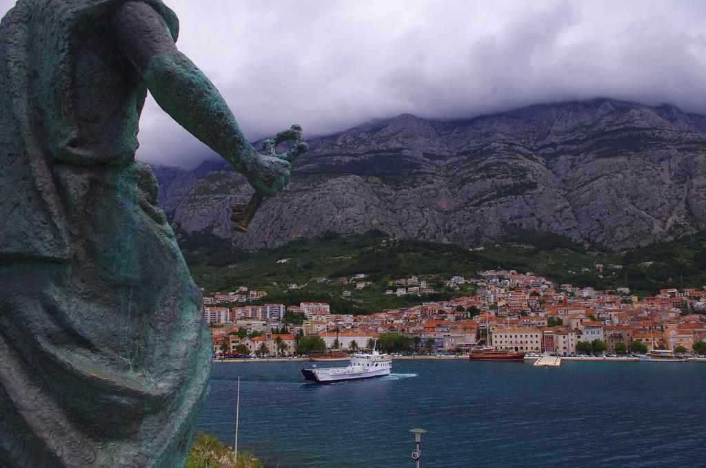 Apartments Lux Makarska Buitenkant foto