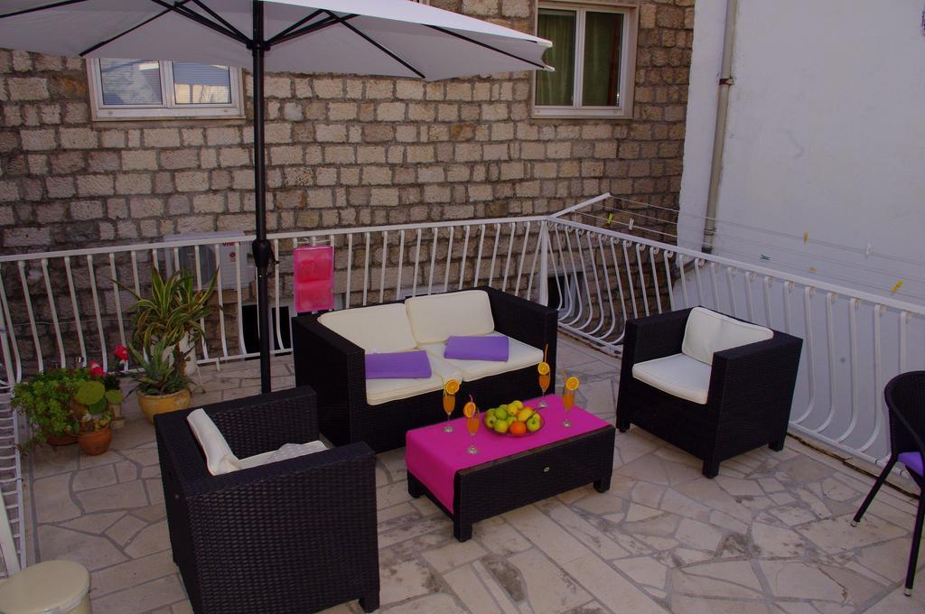 Apartments Lux Makarska Buitenkant foto