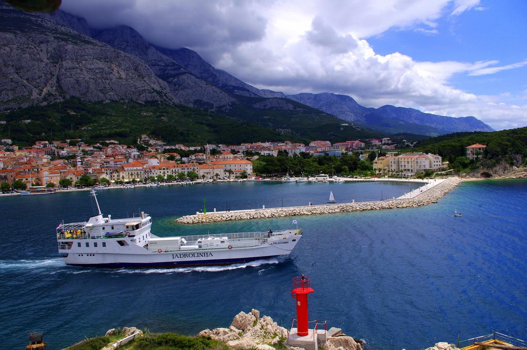 Apartments Lux Makarska Buitenkant foto