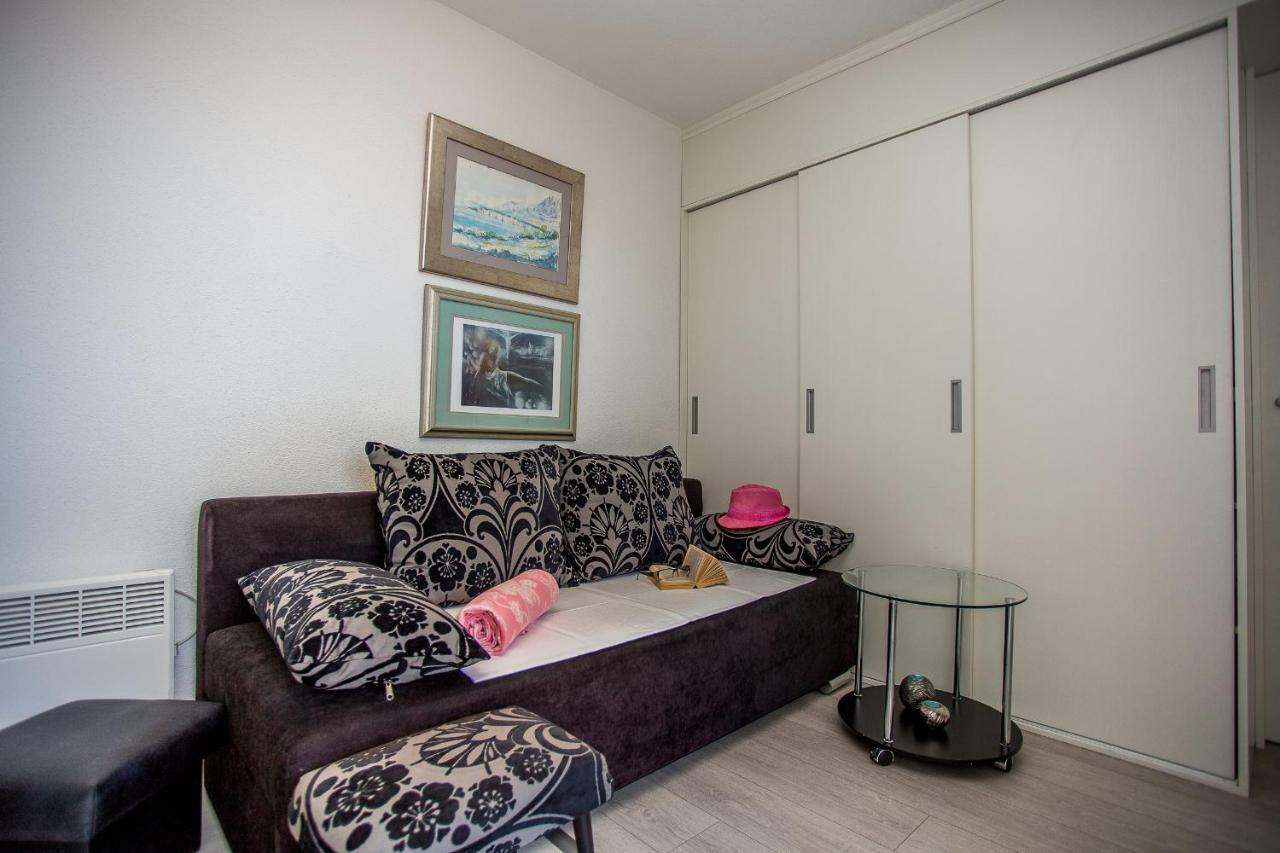 Apartments Lux Makarska Buitenkant foto