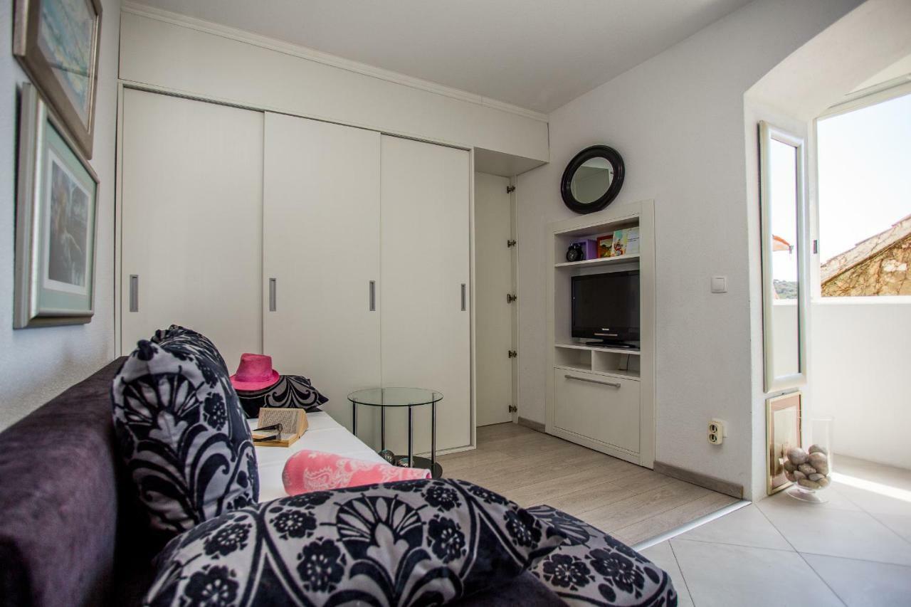 Apartments Lux Makarska Buitenkant foto